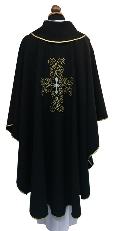 Casula con croce ricamata - luxdei.it