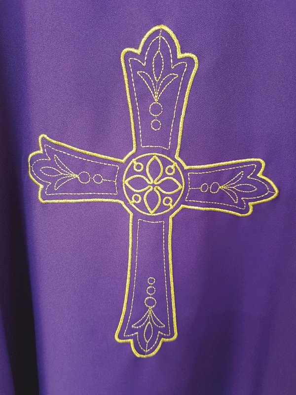 Casula con ricamo croce - fiore sul davanti e sul retro - luxdei.it
